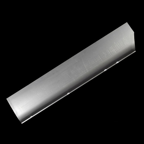 PLÅT T2 -67 YTTERTRÖSKEL VÄNSTER SIDA LÅNG 350MM HÖG