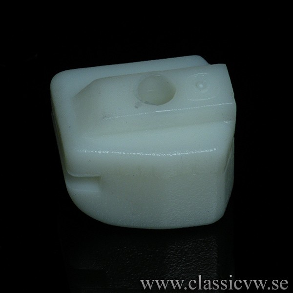 PLASTBUSSNING SKJUTDÖRR T2 68-79 (MITTEN)