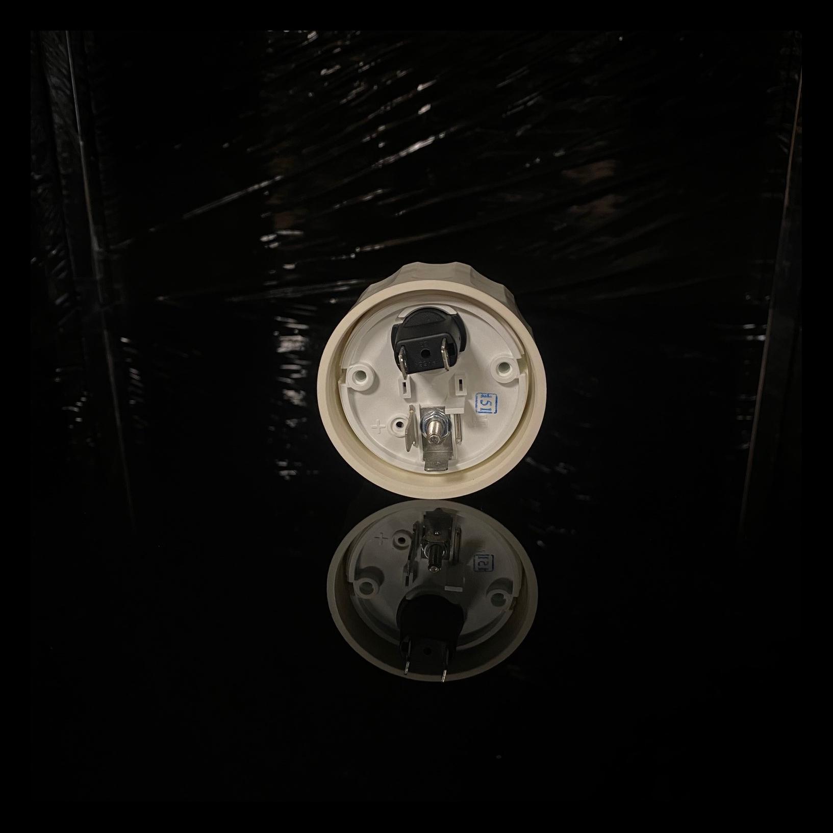 VDO VOLTMÄTARE 12 VOLT 52MM