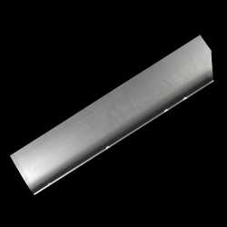 PLÅT T2 -67 YTTERTRÖSKEL VÄNSTER SIDA LÅNG 350MM HÖG PLÅT T2 -67 YTTERTRÖSKEL VÄNSTER SIDA LÅNG 350MM HÖG