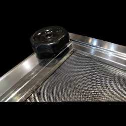 WESTFALIA VENTILATIONSFÖNSTER VRED HÖGER T2 08/67-07/79 WESTFALIA VENTILATIONSFÖNSTER VRED HÖGER T2 08/67-07/79